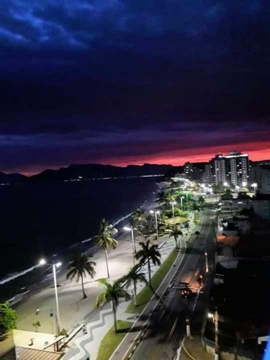 קרגואטטובה Ap Na Avenida Da Praia מראה חיצוני תמונה